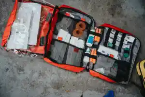 Les 5 produits santé à avoir dans sa trousse à pharmacie