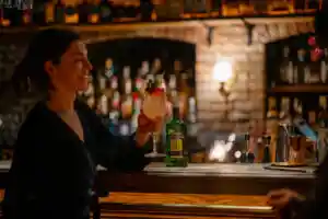 Comment trouver un bar près de moi grâce à Instagram et TikTok ?