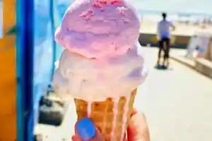 Pourquoi le cornet rend la glace meilleure ?
