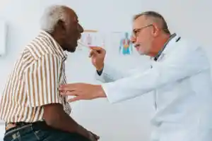 Tabac et cancer ORL : comprendre les risques pour mieux les prévenir