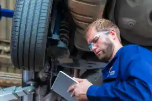 Contre-visite du contrôle technique : dans quels cas est-elle obligatoire ?