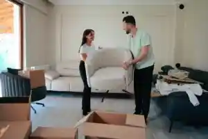 Quels meubles acheter en priorité quand on emménage ?