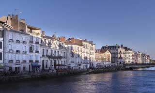 Bayonne
